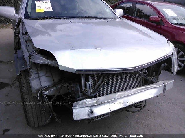 1GYEE637450234064 - 2005 CADILLAC SRX SILVER photo 6