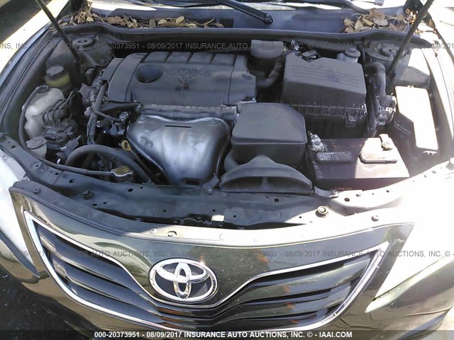 4T4BF3EK9BR110318 - 2011 TOYOTA CAMRY SE/LE/XLE GREEN photo 10