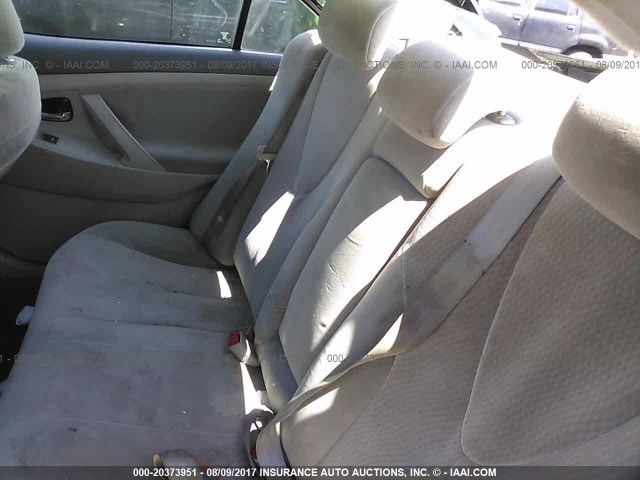 4T4BF3EK9BR110318 - 2011 TOYOTA CAMRY SE/LE/XLE GREEN photo 8