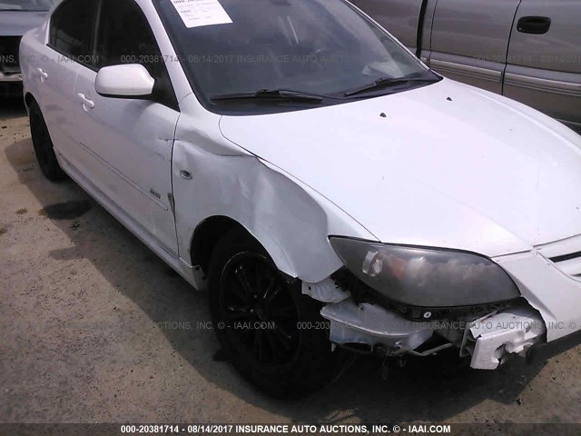 JM1BK323X81169704 - 2008 MAZDA 3 S WHITE photo 6