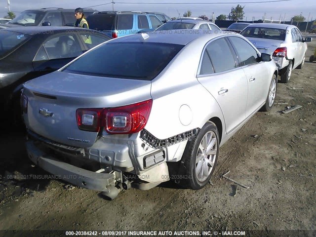 1G11H5SA8DF302731 - 2013 CHEVROLET MALIBU LTZ 银色 照片 4