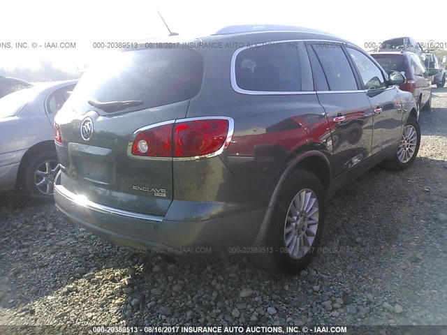 5GAKRBED6BJ162154 - 2011 BUICK ENCLAVE CXL GRAY photo 4