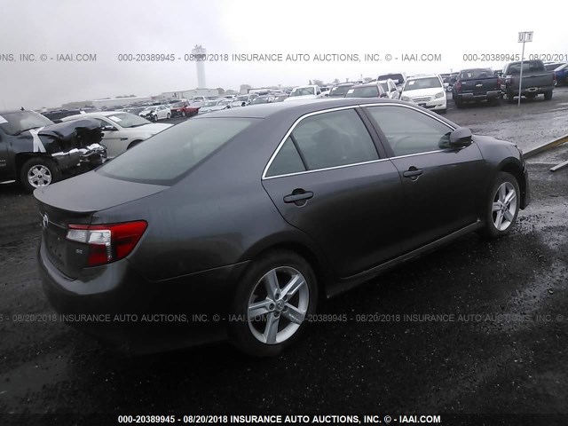 4T1BF1FKXEU382622 - 2014 TOYOTA CAMRY L/SE/LE/XLE 灰色 照片 4