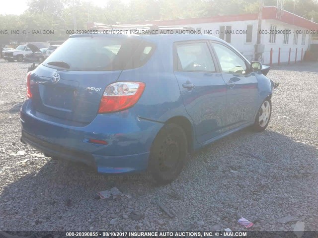 2T1KU40E19C150699 - 2009 TOYOTA COROLLA MATRIX  BLUE photo 4