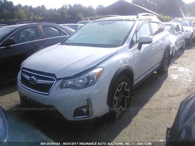 JF2GPABC2G9225809 - 2016 SUBARU CROSSTREK PREMIUM WHITE photo 2