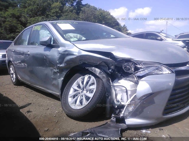 4T1BD1FK3FU162794 - 2015 TOYOTA CAMRY HYBRID/LE/XLE/SE SILVER photo 6