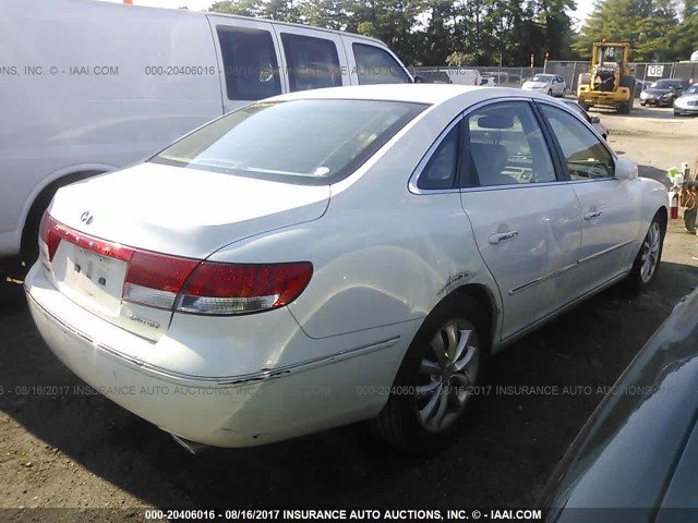 KMHFC46F76A126603 - 2006 HYUNDAI AZERA SE/LIMITED WHITE photo 4