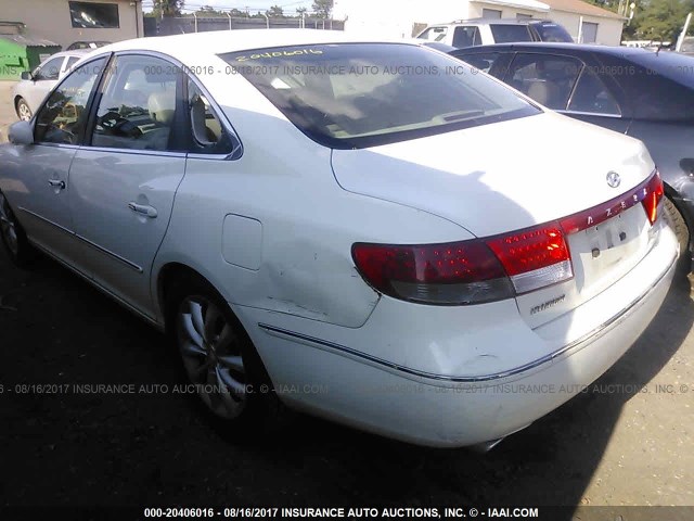 KMHFC46F76A126603 - 2006 HYUNDAI AZERA SE/LIMITED WHITE photo 6