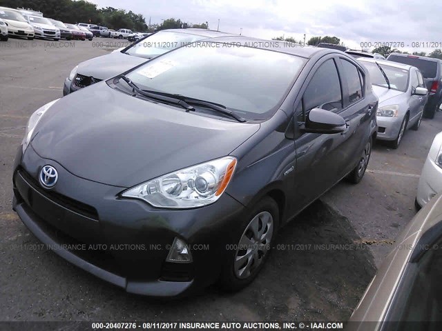 JTDKDTB35E1562578 - 2014 TOYOTA PRIUS C GRAY photo 2