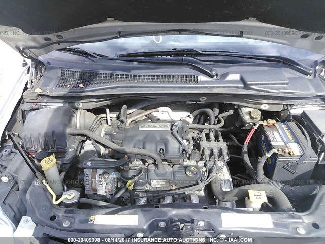 2A8HR54P58R773862 - 2008 CHRYSLER TOWN & COUNTRY TOURING SILVER photo 10