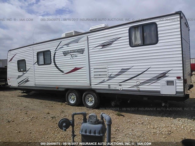 4X4TWDD21DR343796 - 2013 FOREST RIVER OTHER  白色 照片 3