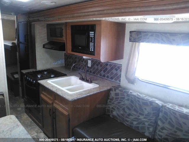 4X4TWDD21DR343796 - 2013 FOREST RIVER OTHER  白色 照片 5