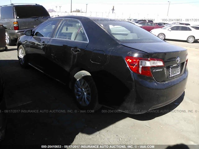4T1BF1FK3EU407652 - 2014 TOYOTA CAMRY L/SE/LE/XLE BLACK photo 3