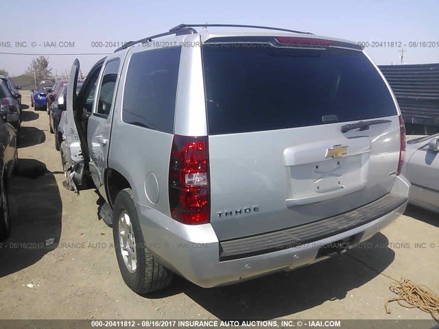 1GNSKBE07BR136512 - 2011 CHEVROLET TAHOE K1500 LT SILVER photo 3