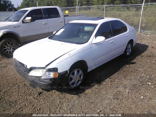 1N4DL01D0WC211402 - 1998 NISSAN ALTIMA XE/GXE/SE/GLE WHITE photo 2