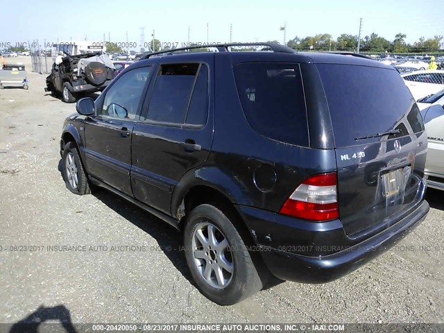 4JGAB72E6XA110065 - 1999 MERCEDES-BENZ ML 430 黑色 照片 3