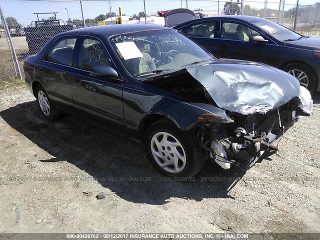 1YVGF22D925276413 - 2002 MAZDA 626 ES/LX GREEN photo 1