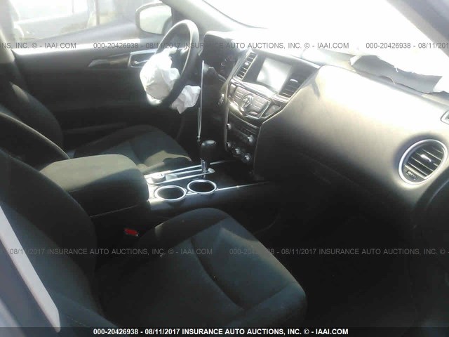 5N1AR2MM2GC631839 - 2016 NISSAN PATHFINDER S/SV/SL/PLATINUM 银色 照片 5