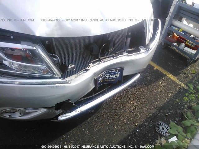 5N1AR2MM2GC631839 - 2016 NISSAN PATHFINDER S/SV/SL/PLATINUM 银色 照片 6
