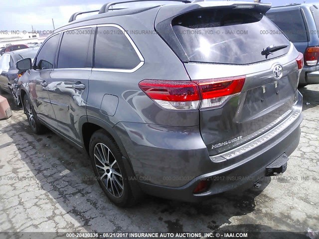 5TDJZRFH3HS442842 - 2017 TOYOTA HIGHLANDER SE/XLE GRAY photo 3