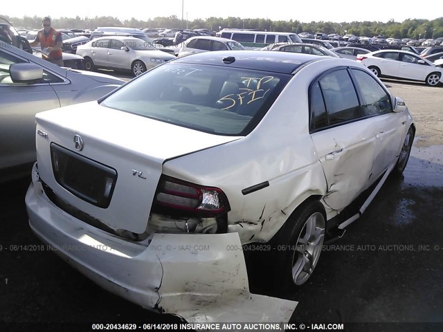 19UUA662X8A026476 - 2008 ACURA TL WHITE photo 4