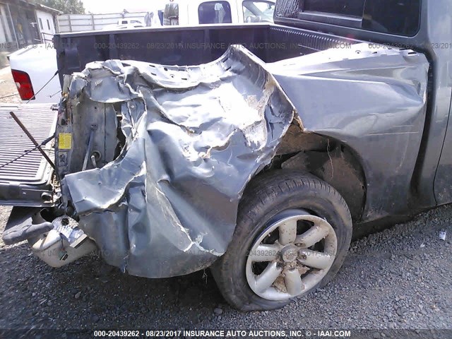 1N6AA07A45N510049 - 2005 NISSAN TITAN XE/SE/LE GRAY photo 6