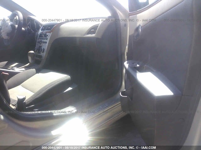 1G1ZC5E07CF213171 - 2012 CHEVROLET MALIBU 1LT 金色 照片 5