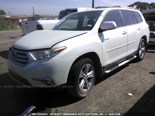 5TDYK3EH6DS102726 - 2013 TOYOTA HIGHLANDER LIMITED CREAM photo 2