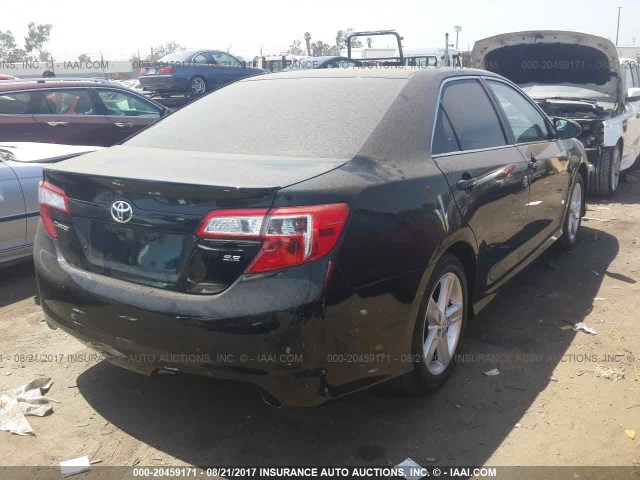 4T1BF1FK9EU349871 - 2014 TOYOTA CAMRY L/SE/LE/XLE Qara foto 4