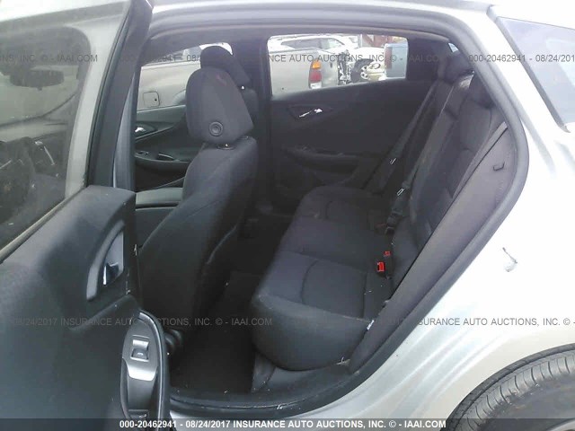 1G1ZB5ST2HF124746 - 2017 CHEVROLET MALIBU LS Gümüş foto 8