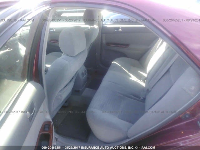 4T1BE30K05U417823 - 2005 TOYOTA CAMRY LE/XLE/SE მუქწითელი ფოტო 8
