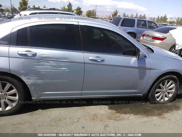 1C3CCBBB3DN631708 - 2013 CHRYSLER 200 TOURING Light Blue photo 6