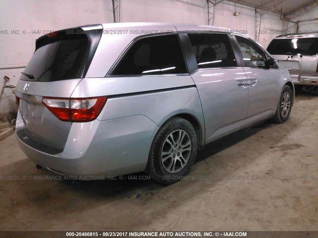 5FNRL5H61BB042430 - 2011 HONDA ODYSSEY EXL ვერცხლისფერი ფოტო 4