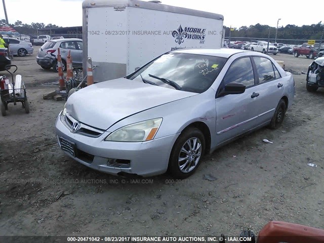 1HGCM56186A180895 - 2006 HONDA ACCORD VALUE SILVER photo 2