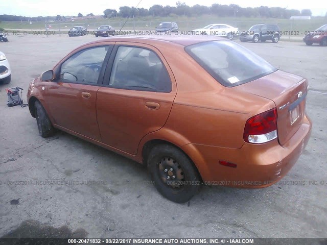 KL1TD56676B585495 - 2006 CHEVROLET AVEO LS ORANGE photo 3