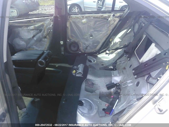 JH4KB16525C016832 - 2005 ACURA RL SILVER photo 8