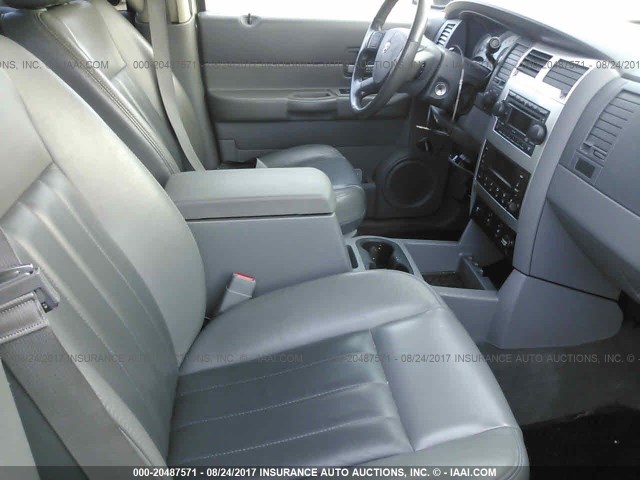 1D4HB58DX4F130178 - 2004 DODGE DURANGO LIMITED SILVER photo 5