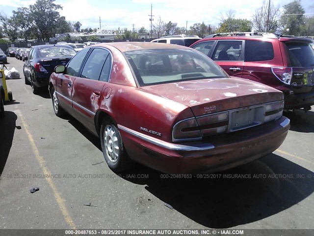 1G4CW52K5W4600890 - 1998 BUICK PARK AVENUE  RED photo 3