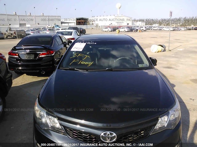 4T1BF1FK6CU100540 - 2012 TOYOTA CAMRY SE/LE/XLE GREEN photo 6