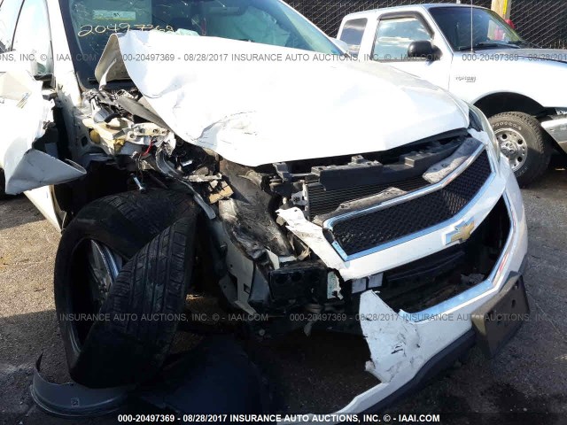 1GNKVGED3CJ112909 - 2012 CHEVROLET TRAVERSE LT WHITE photo 6