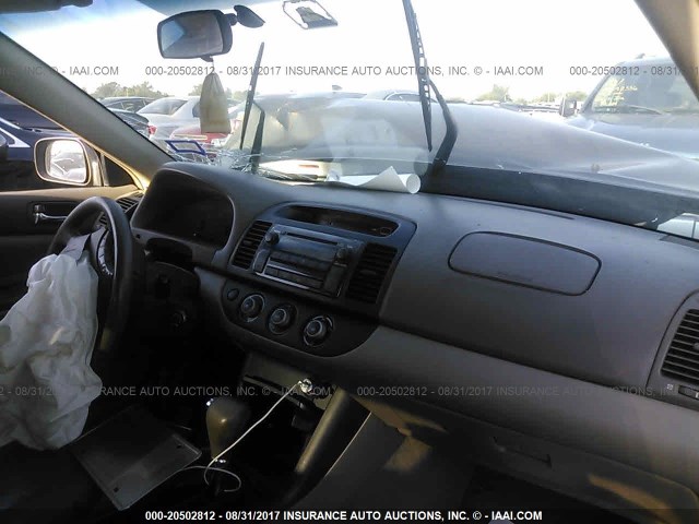 4T1BE32K45U983108 - 2005 TOYOTA CAMRY LE/XLE/SE Boz foto 5