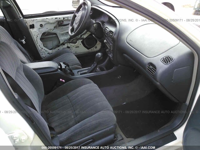 1G2WK52JX2F103082 - 2002 PONTIAC GRAND PRIX SE 白色 照片 5