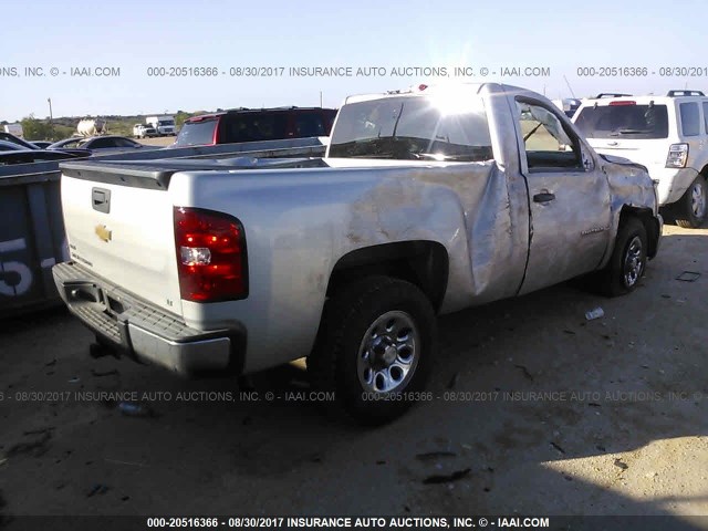 1GCNCSE00BZ325912 - 2011 CHEVROLET SILVERADO C1500 LT SILVER photo 4