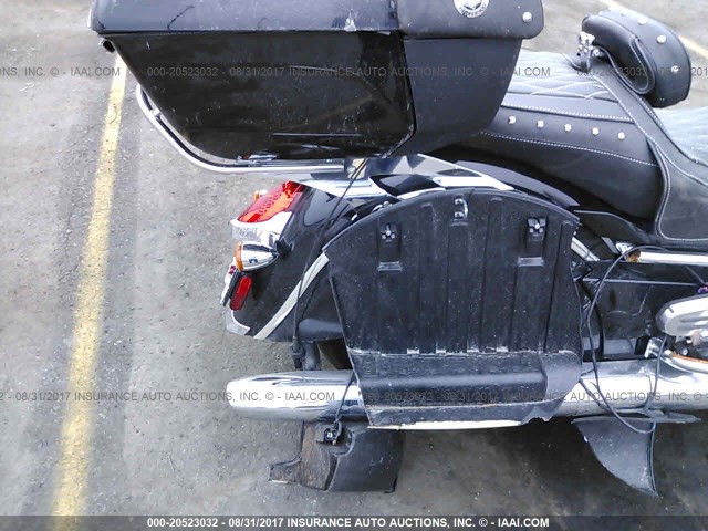 56KTRAAAXH3355570 - 2017 INDIAN MOTORCYCLE CO. ROADMASTER BLACK photo 6