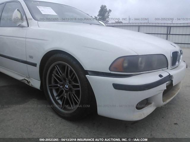 WBSDE93403CF92861 - 2003 BMW M5 WHITE photo 6