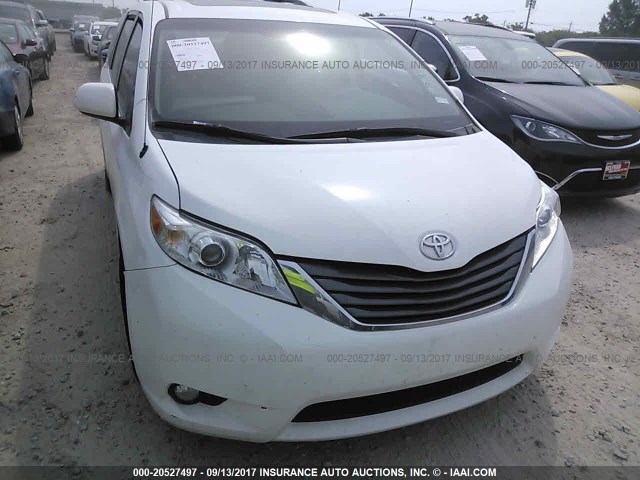 5TDYK3DC7CS204086 - 2012 TOYOTA SIENNA XLE/LIMITED WHITE photo 6