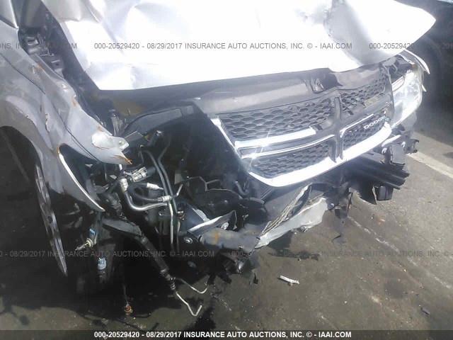 3D4PG3FG9BT515572 - 2011 DODGE JOURNEY CREW SILVER photo 6