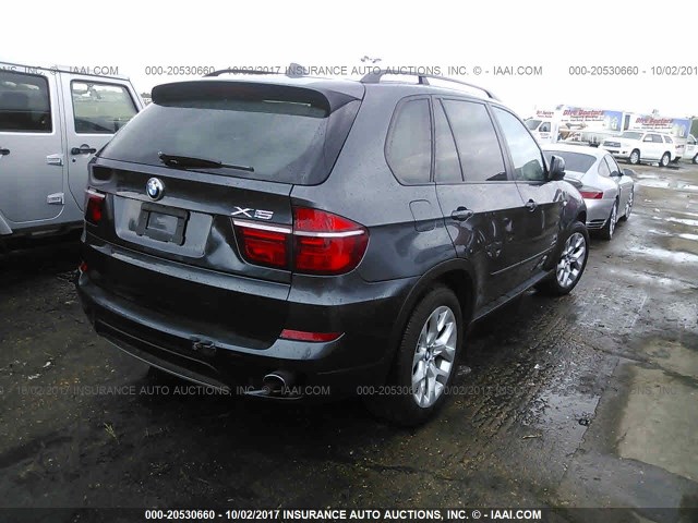5UXZV4C54CL746816 - 2012 BMW X5 XDRIVE35I Niebieski zdjęcie 4