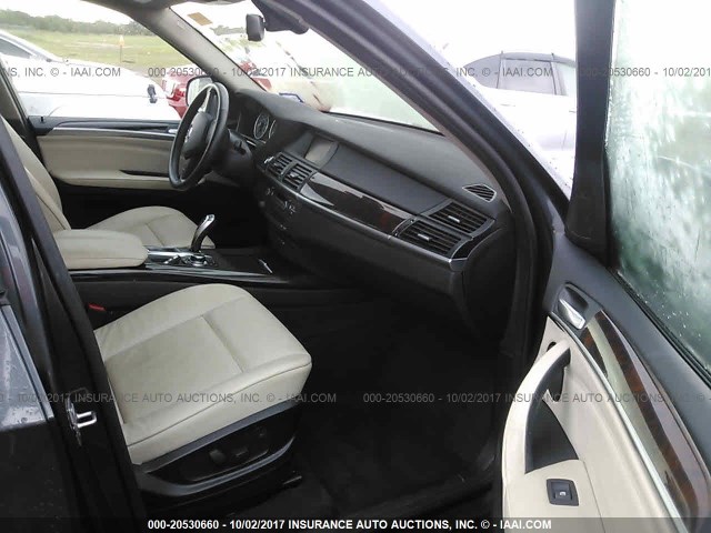 5UXZV4C54CL746816 - 2012 BMW X5 XDRIVE35I Niebieski zdjęcie 5