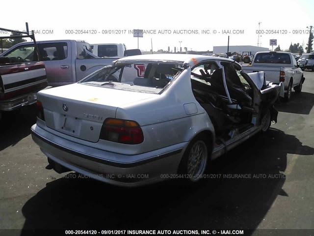 WBADM6342YGU26232 - 2000 BMW 528 I AUTOMATIC SILVER photo 4